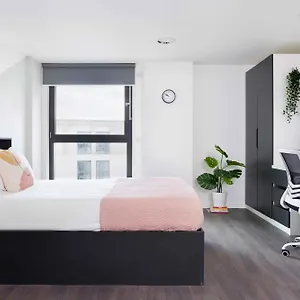 Appartamento Joivy Trendy Units In Westfield-adults Only, Edimburgo